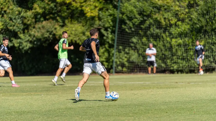 Match de football en intérieur